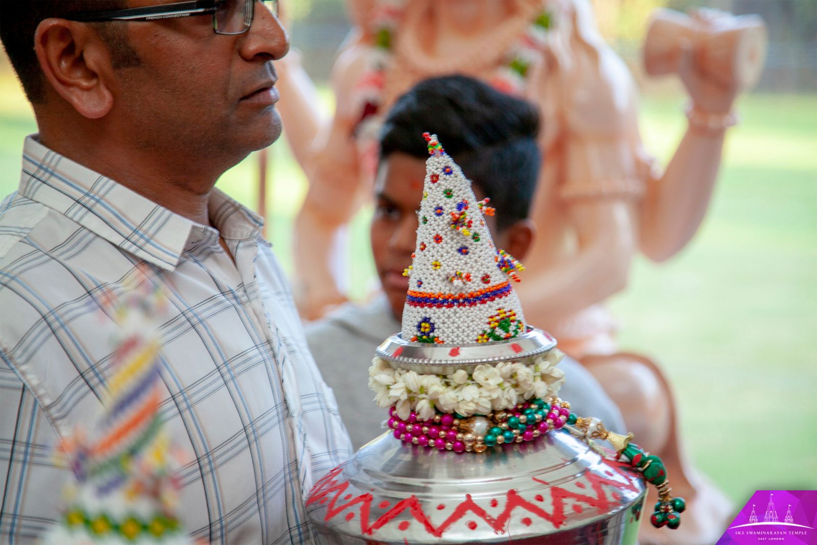 ©1987-2017 SKS Swaminarayan Temple East London